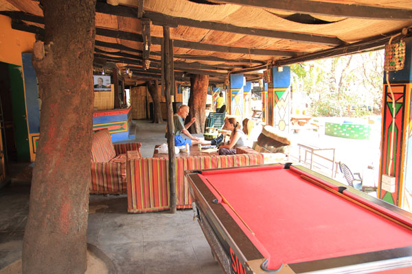 shoestrings backpackers